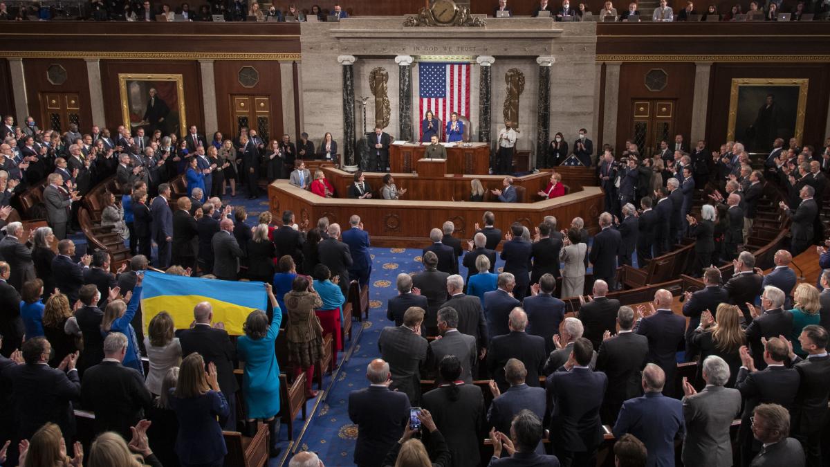 Photo of Ukraine's President Volodymyr Zelenskyy addressing a Joint Session of Congress